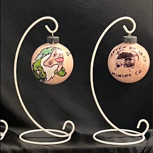 The Adventures Of Snow White & The Seven Dwarfs - Picture 2 of 5